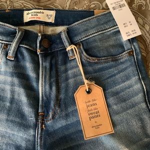 Abercrombie and Fitch Skinny Jeans
